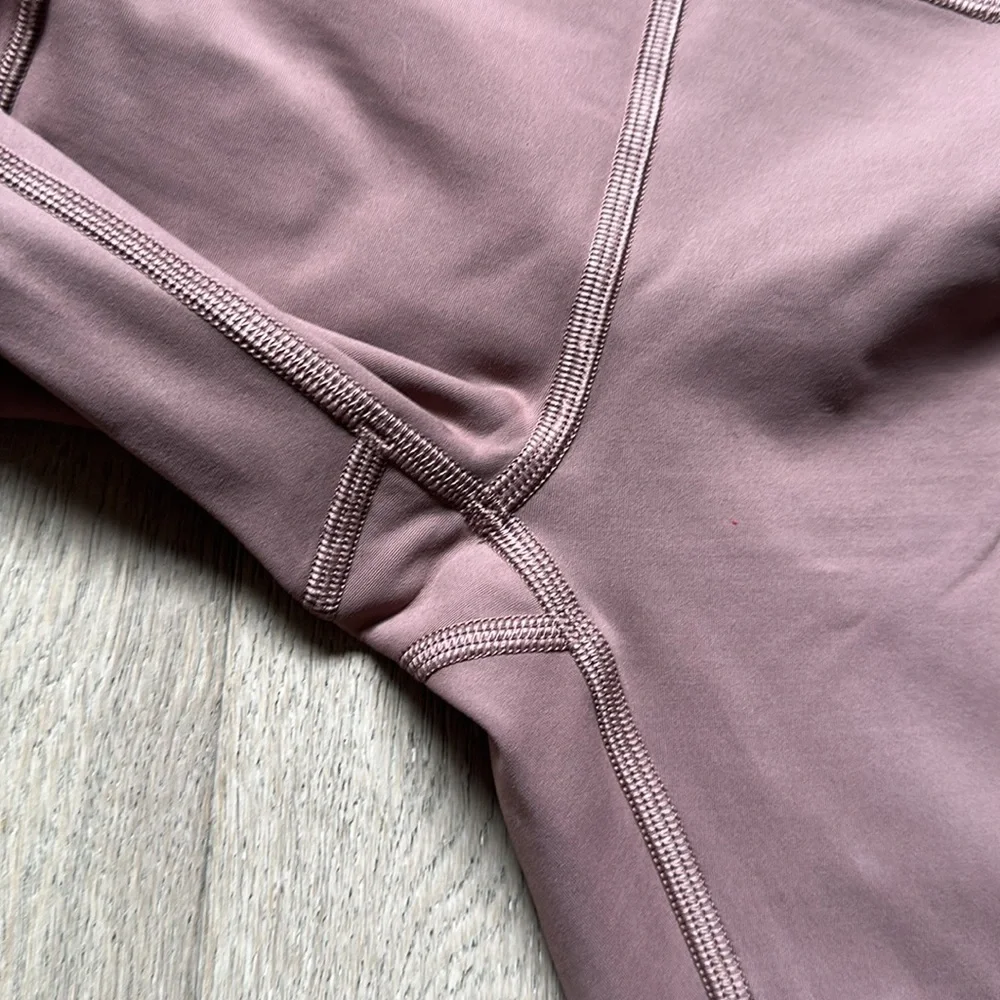 lululemon athletica excellent used